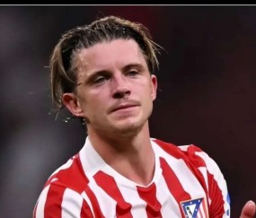 曼联2大引援皆遇挫！小贝林厄姆拒投，6000万求购鸡肋中场恐打水漂？