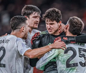 拉门斯彻底锁定曼联主力位置成新宠，自曝封杀利物浦秘诀！阿莫林承认其重要